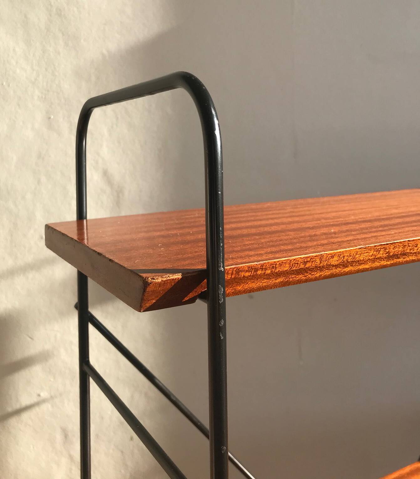 Modular shelf on legs - 1960