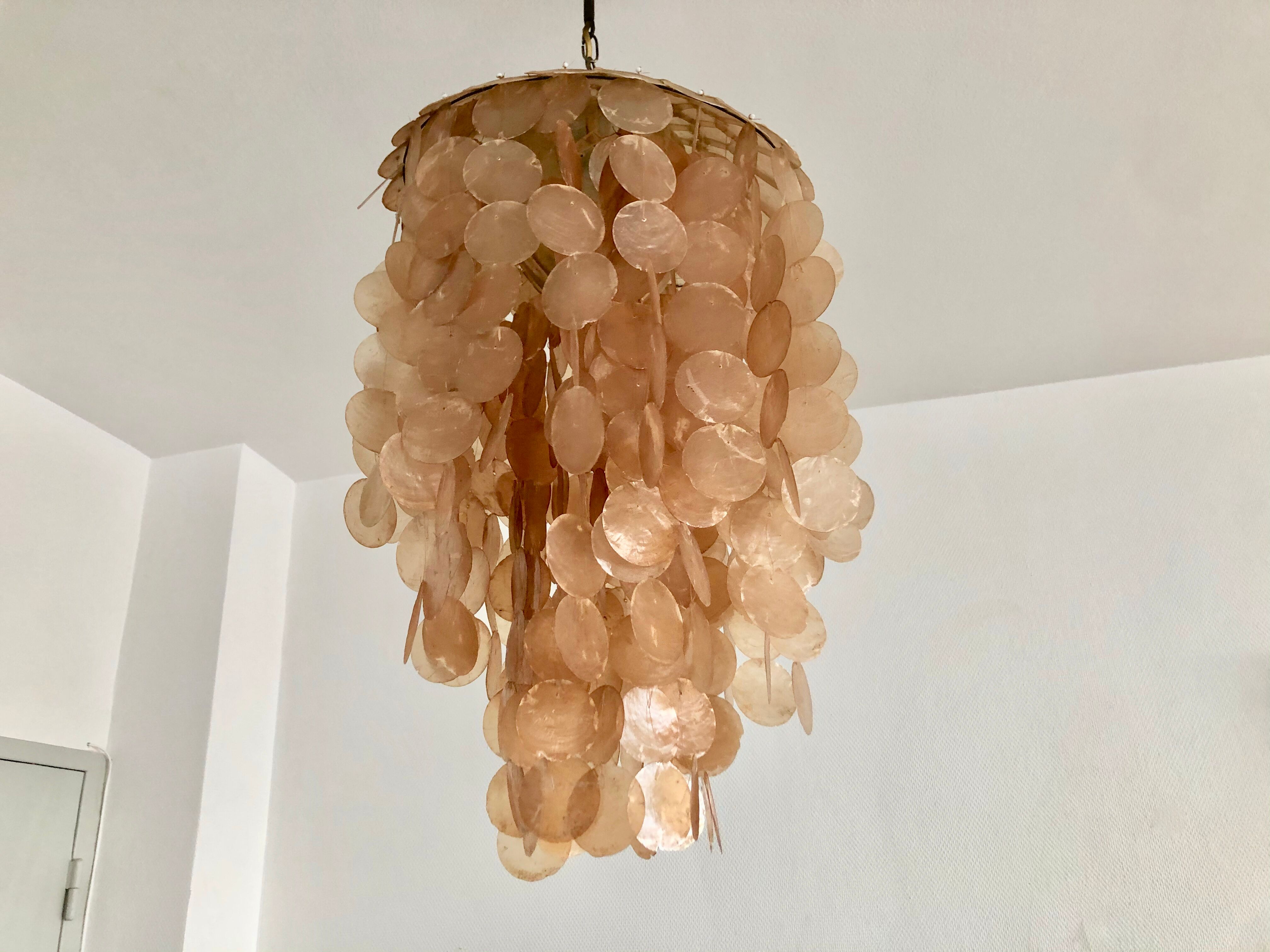 Pink mother-of-pearl hanging 1960