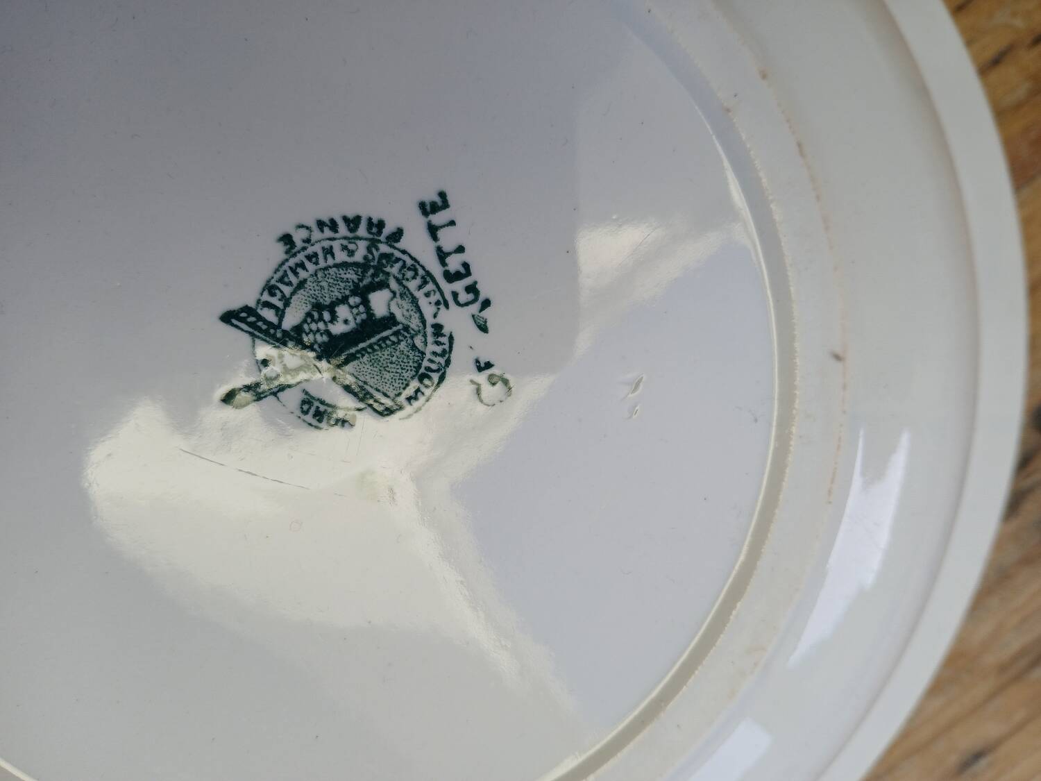 Round dish Moulin des Loups, Georgette model