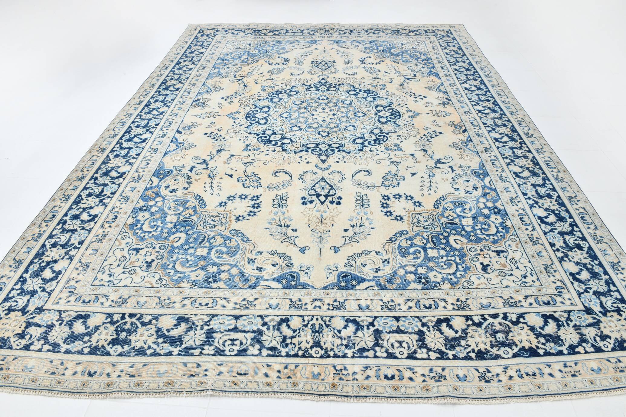 Élégance Persane en Bleu, Tapis Vintage d’Artisanat Raffiné, 282x385 Cm