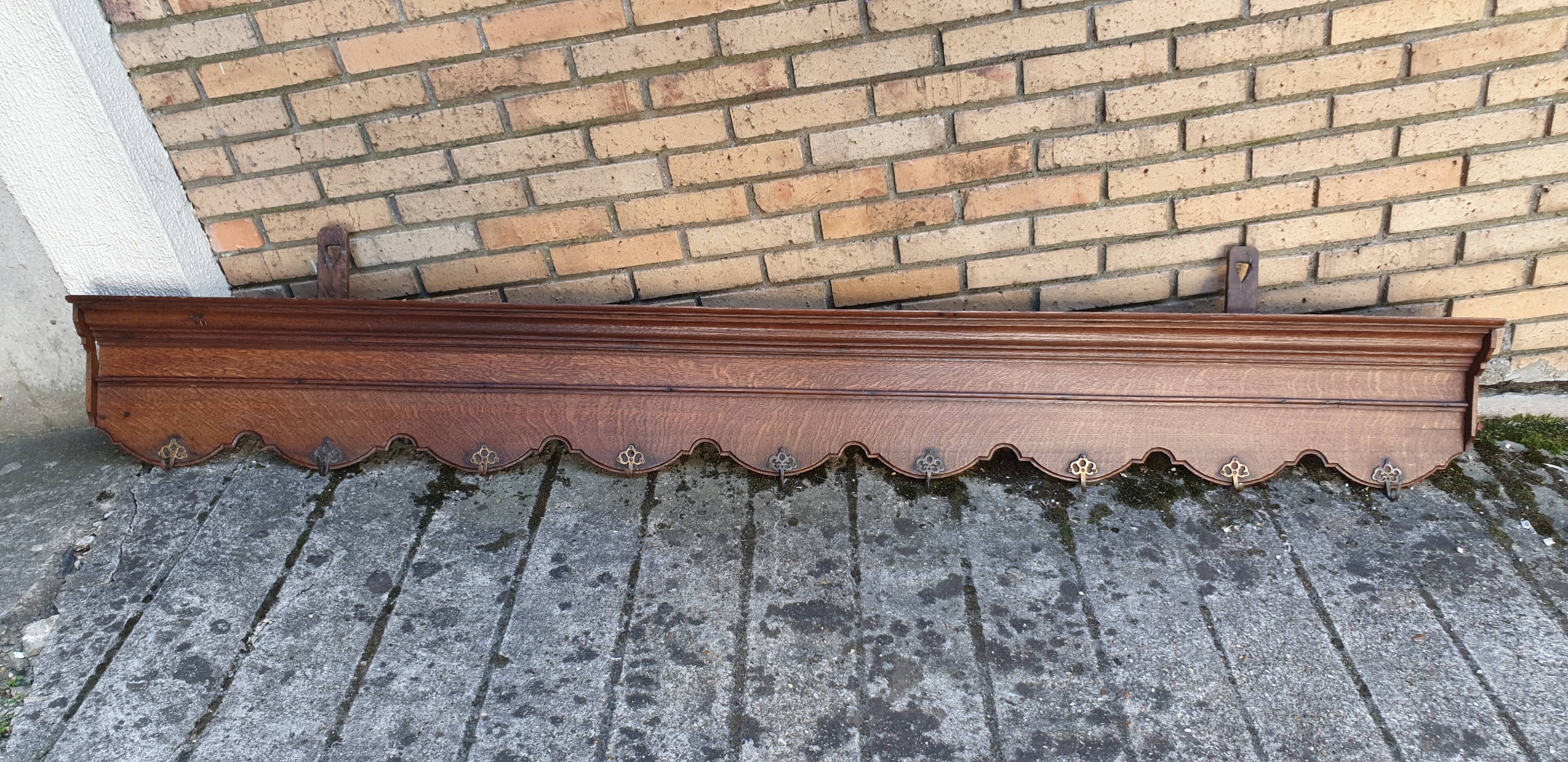 Alsatian suspended cornice