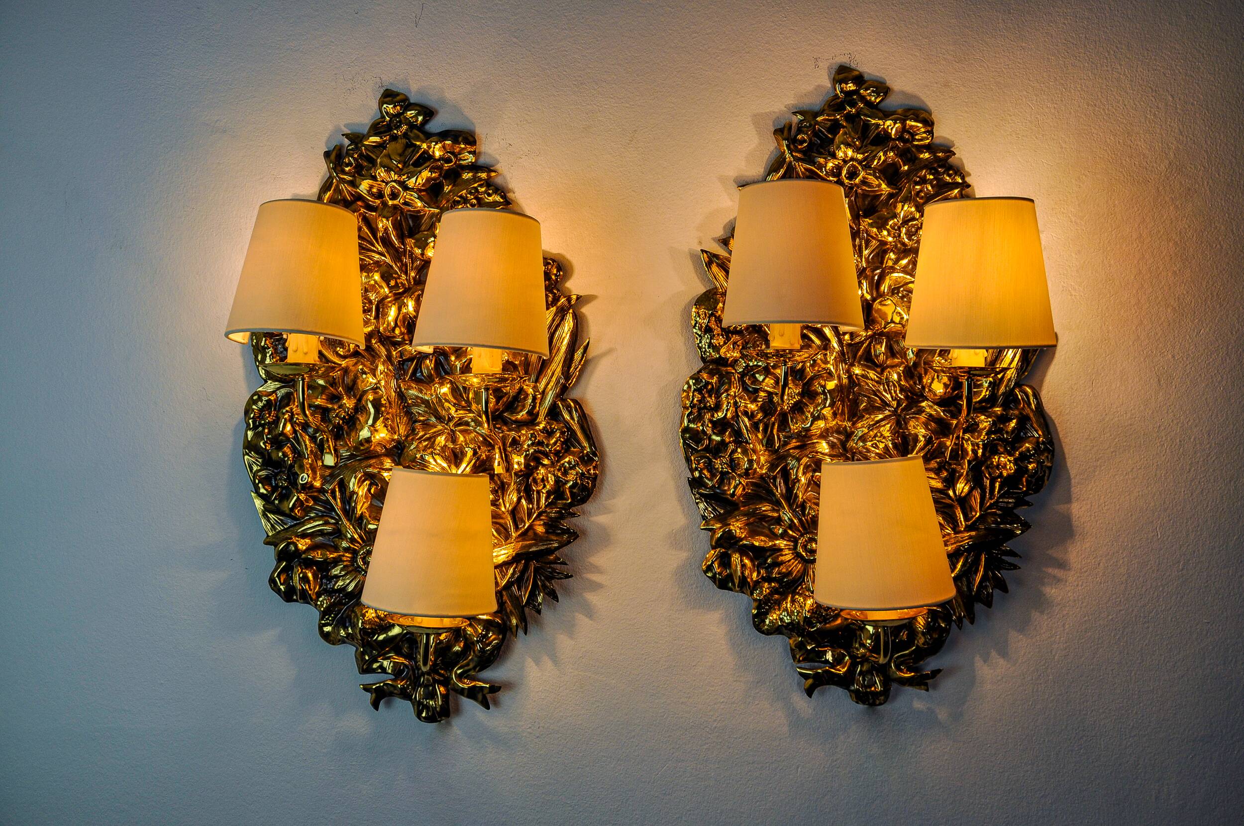 Pair of Frolaes sconces by Italo Valenti, brass Spain 197