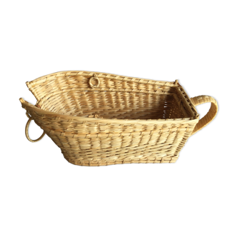 Wicker wine bottle holder