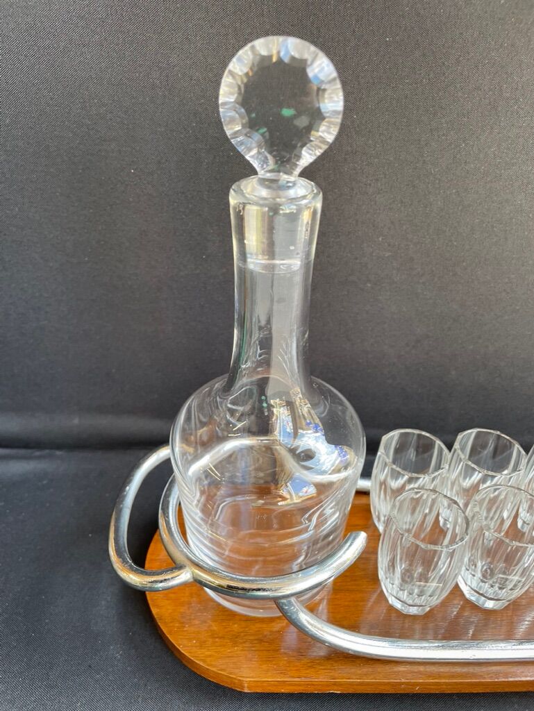 Liquor cabaret - Art Deco - Blown and cut crystal, mahogany or ebony macassar and stainless steel