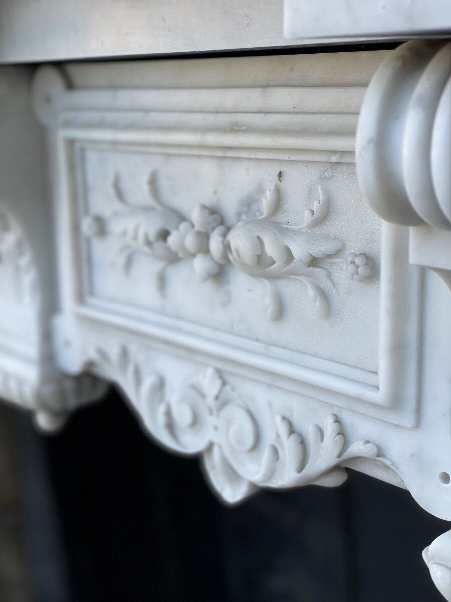 Napoleon III fireplace in Carrara marble