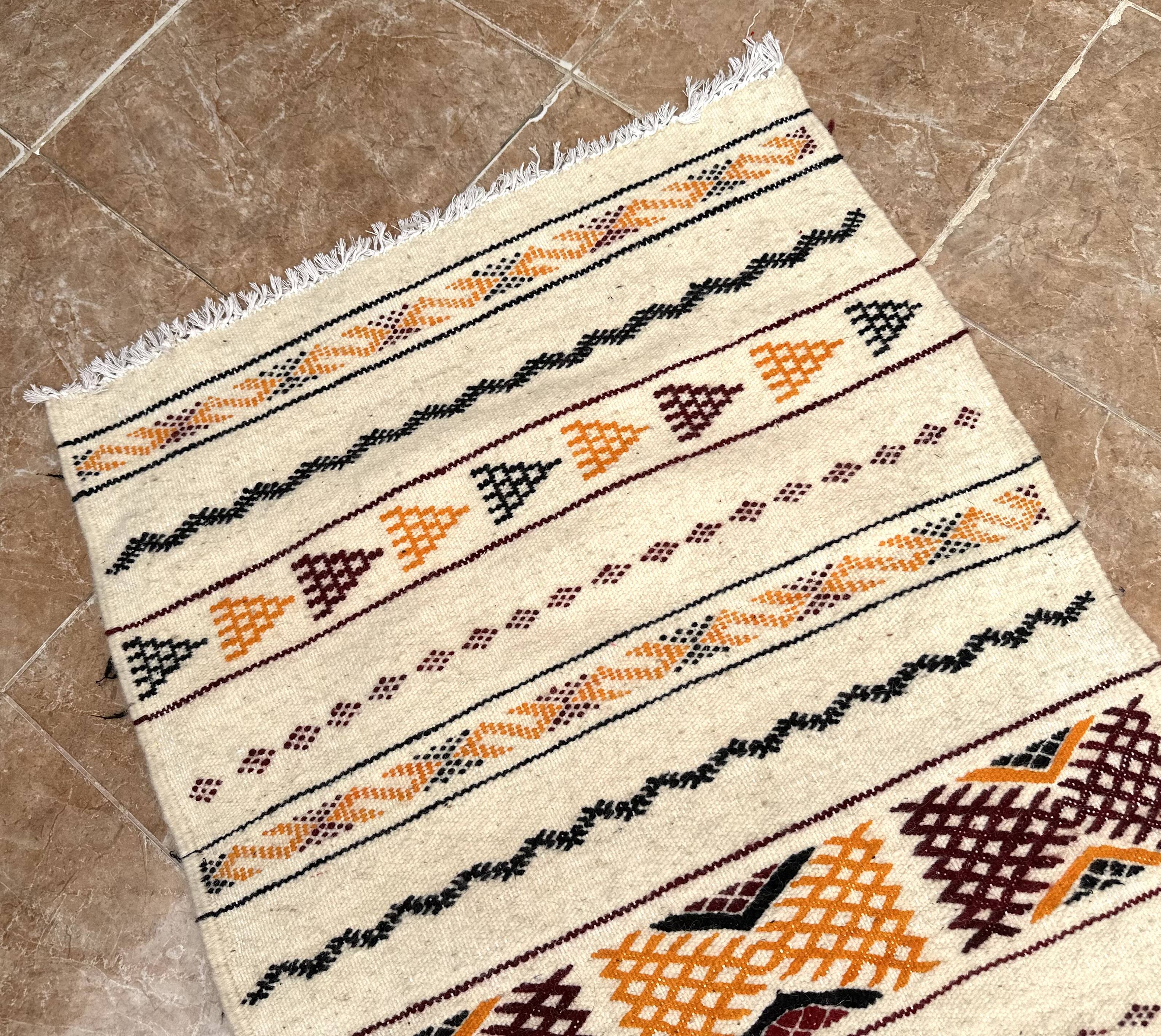 Unique and medium sized Berber rug, gray rug, Moroccan kilim.
