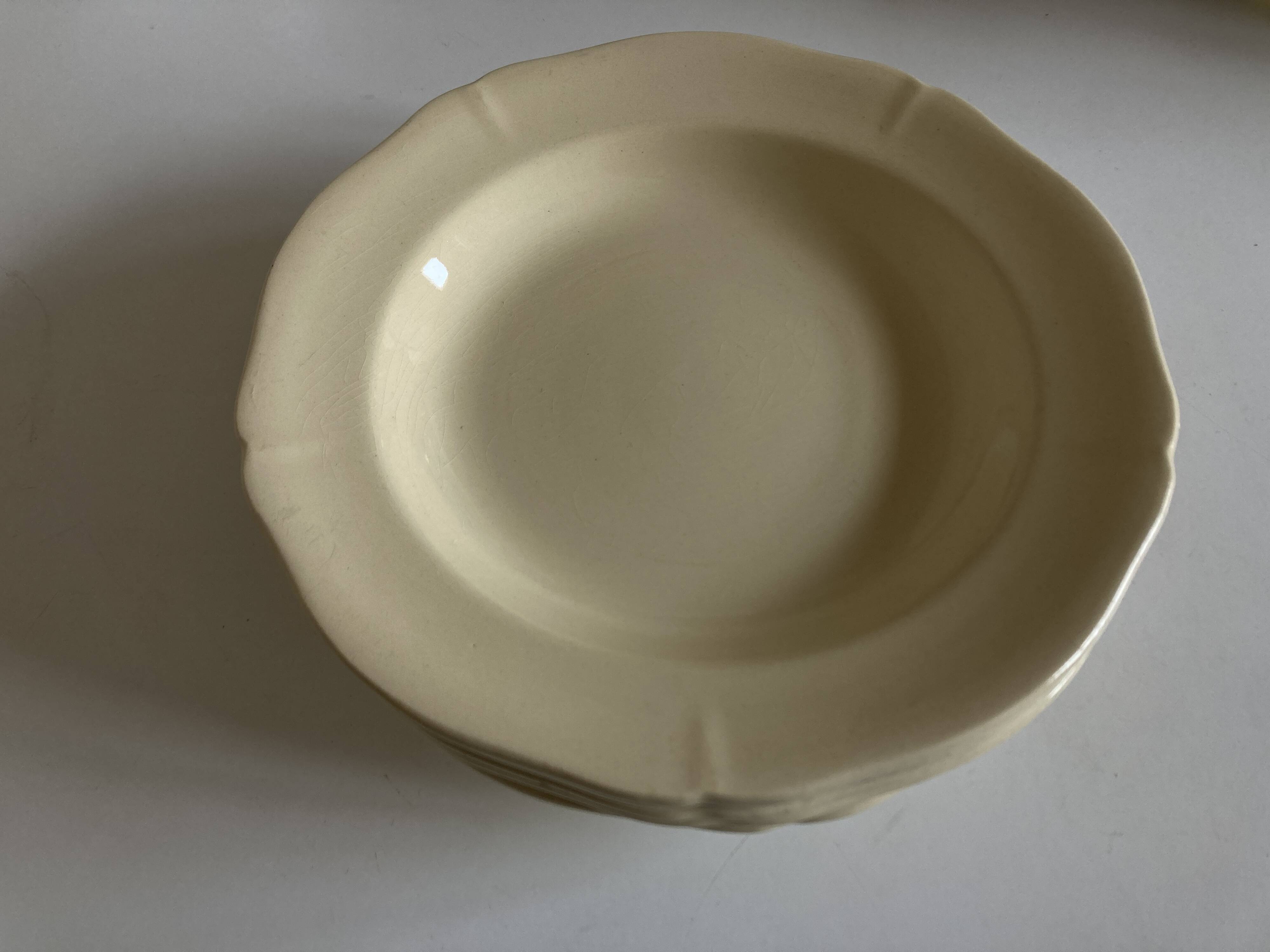 Set of 6 Gien ivory soup plates with gadroons 1938 - 1955
