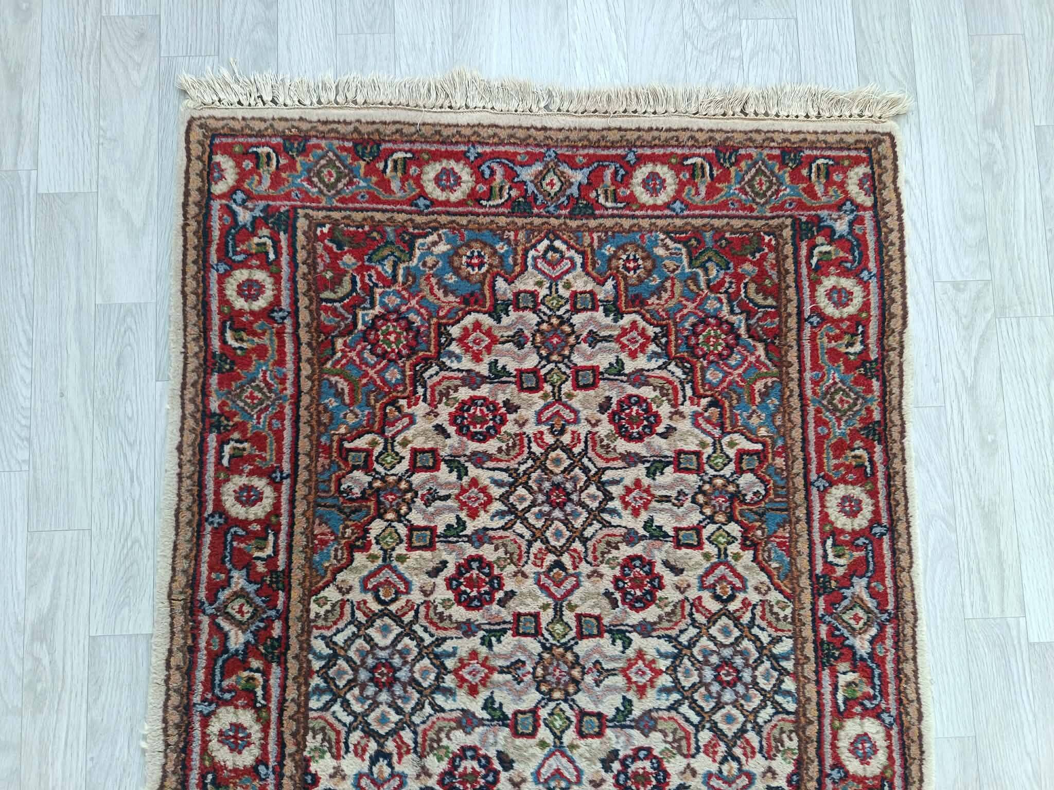 Handmade Heriz Persian rug