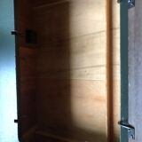Singer desk