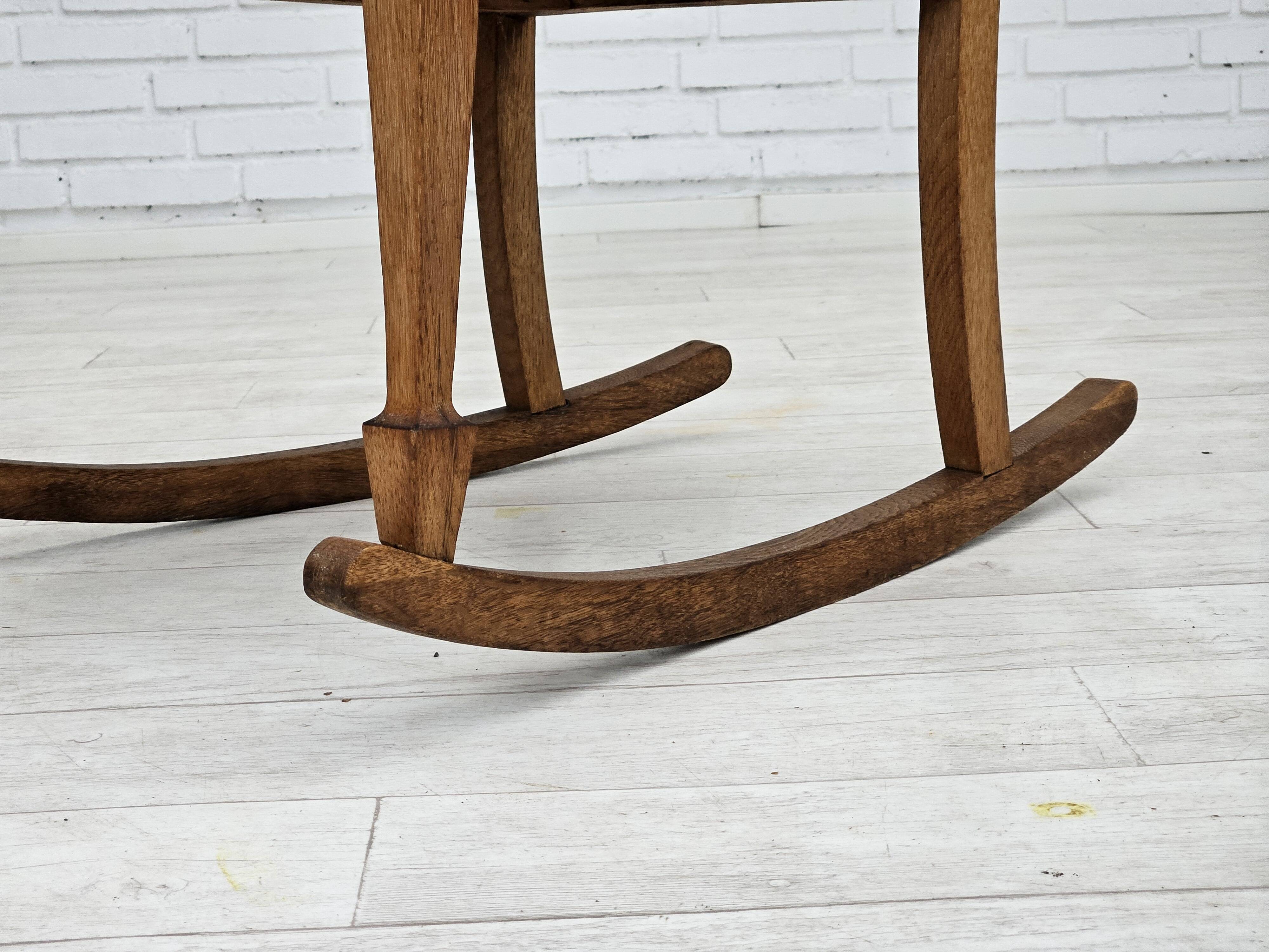 Fauteuil à bascule danois à dossier haut rembourré, laine de meuble kvadrat, années 1950-60,