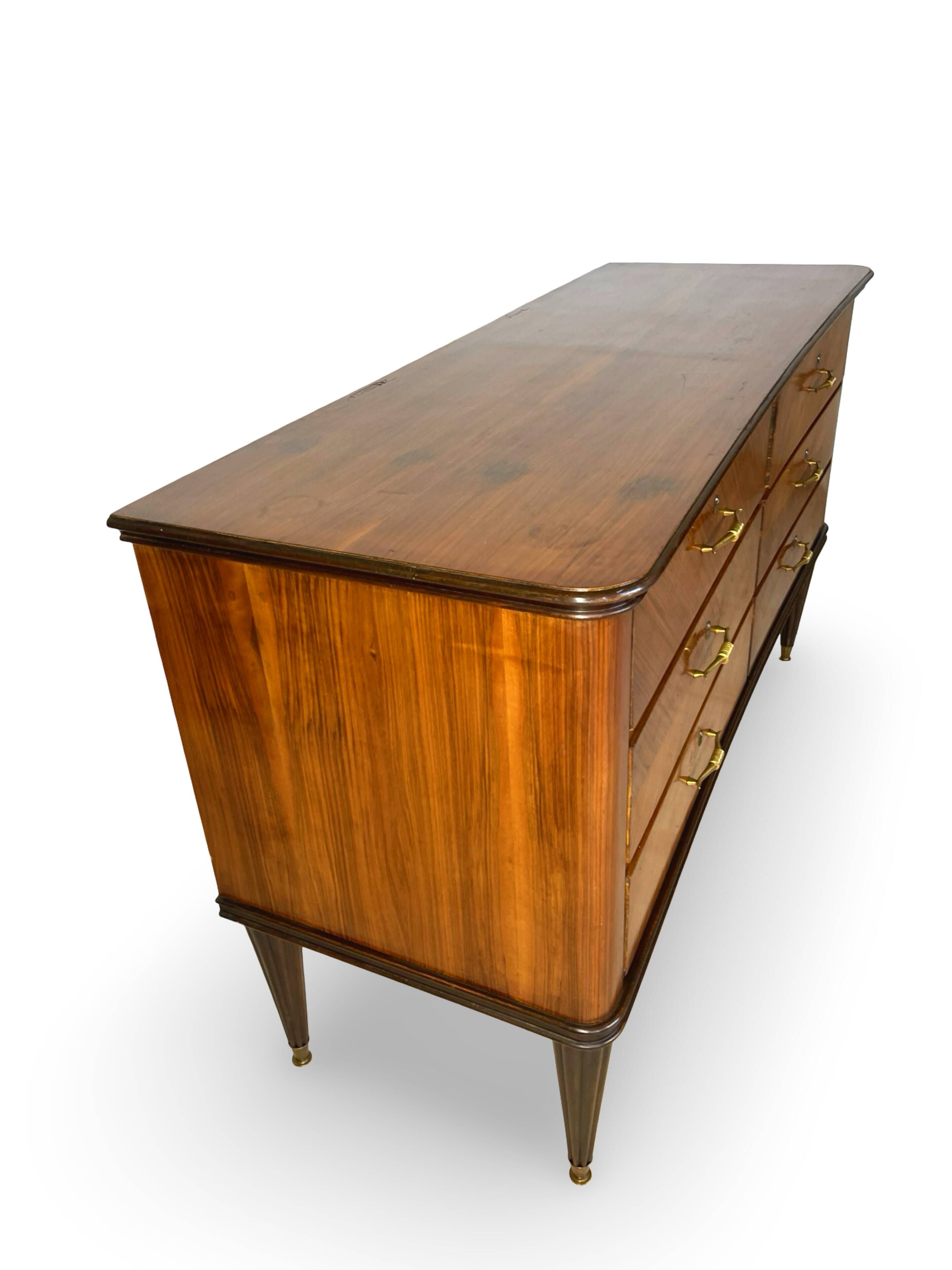 An Italian chest of drawers from the mid-20th century.