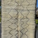 Vintage beni ourian moroccan wool rug