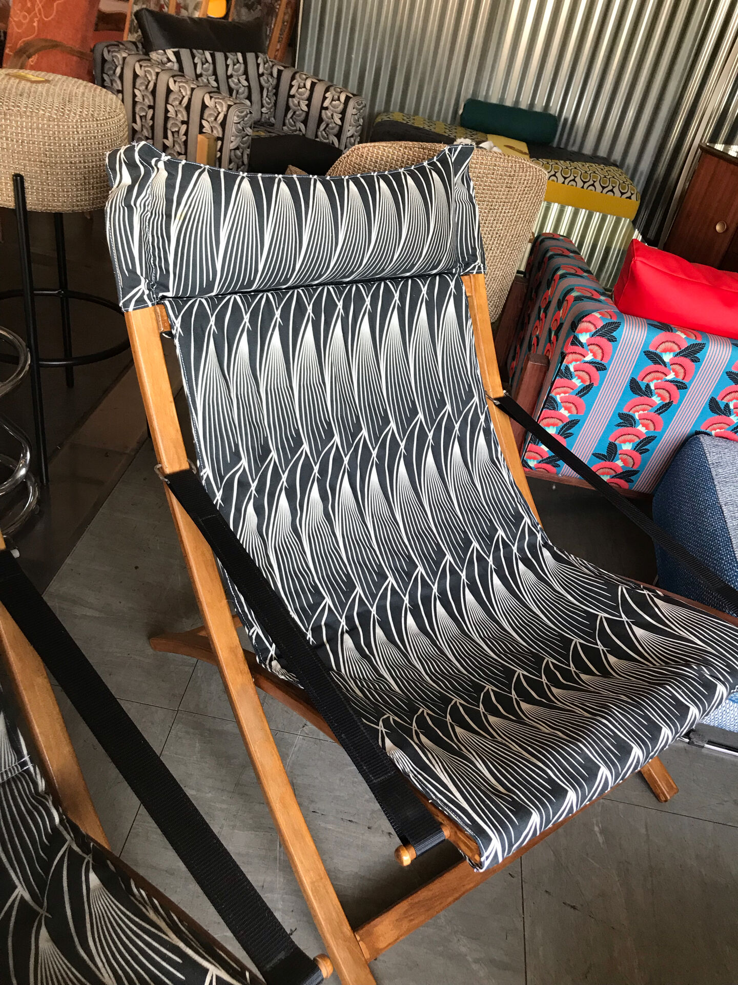 80s deckchairs