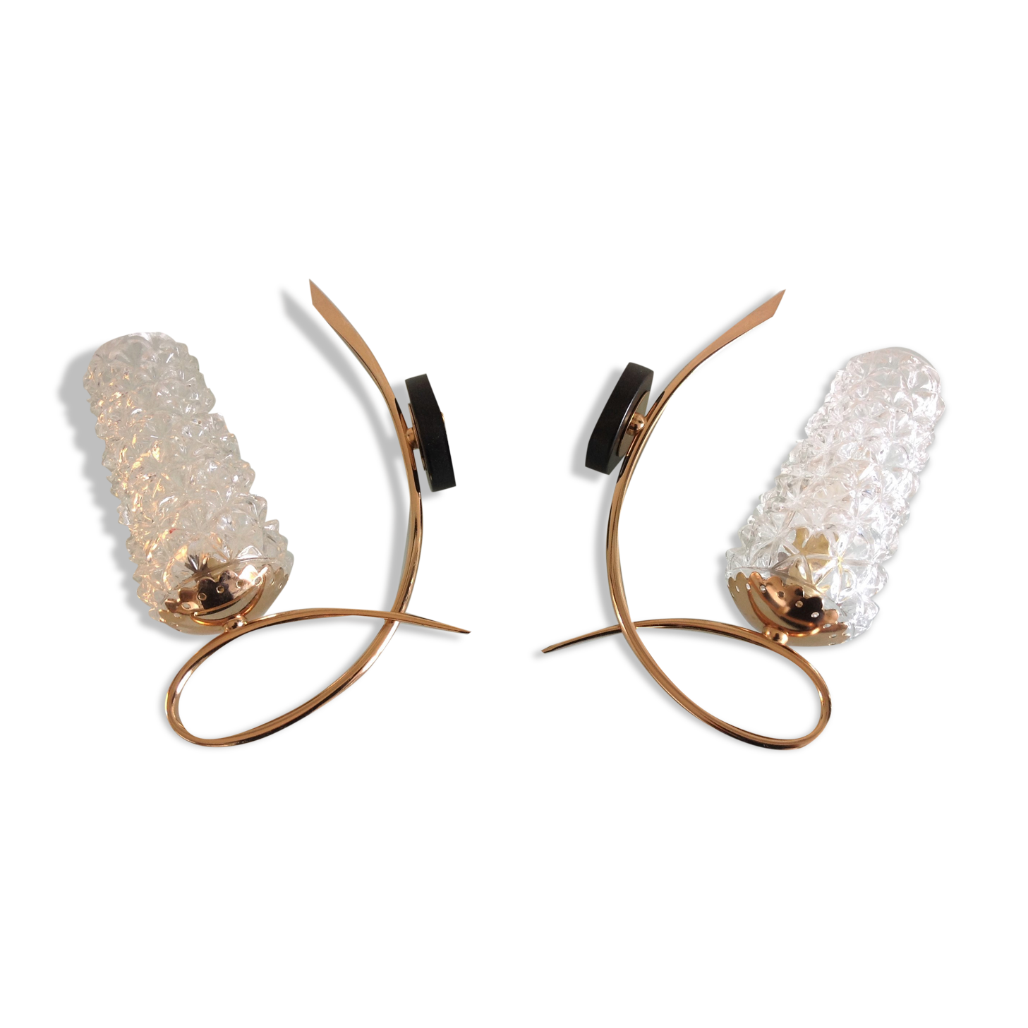Pair of brass sconces and structured tulip glass 60/70s