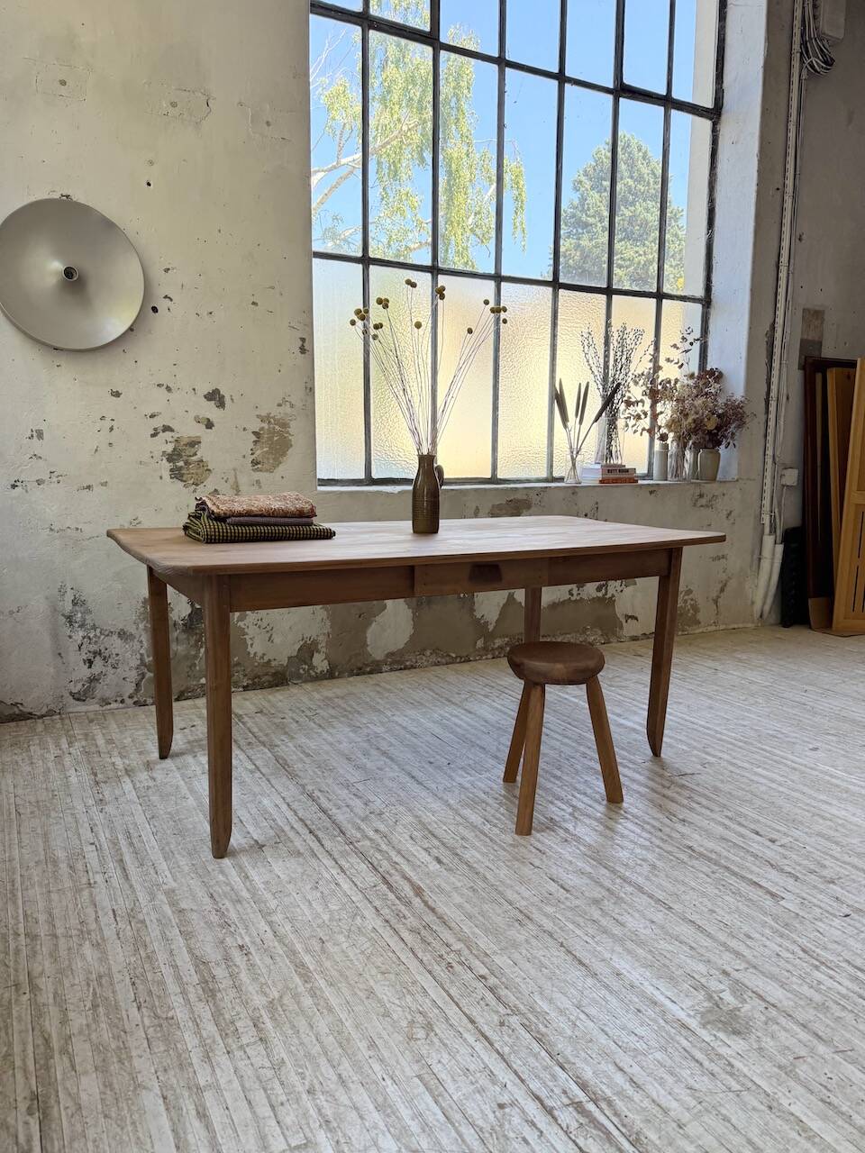 Beech and pine farmhouse table with spindle legs 170 cm