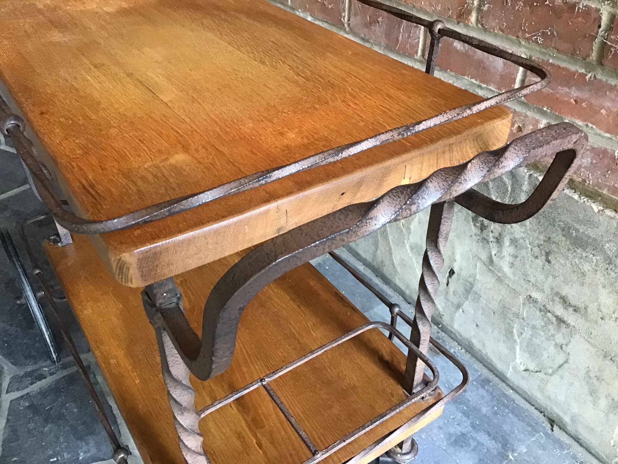 Rolling service in solid oak and wrought iron