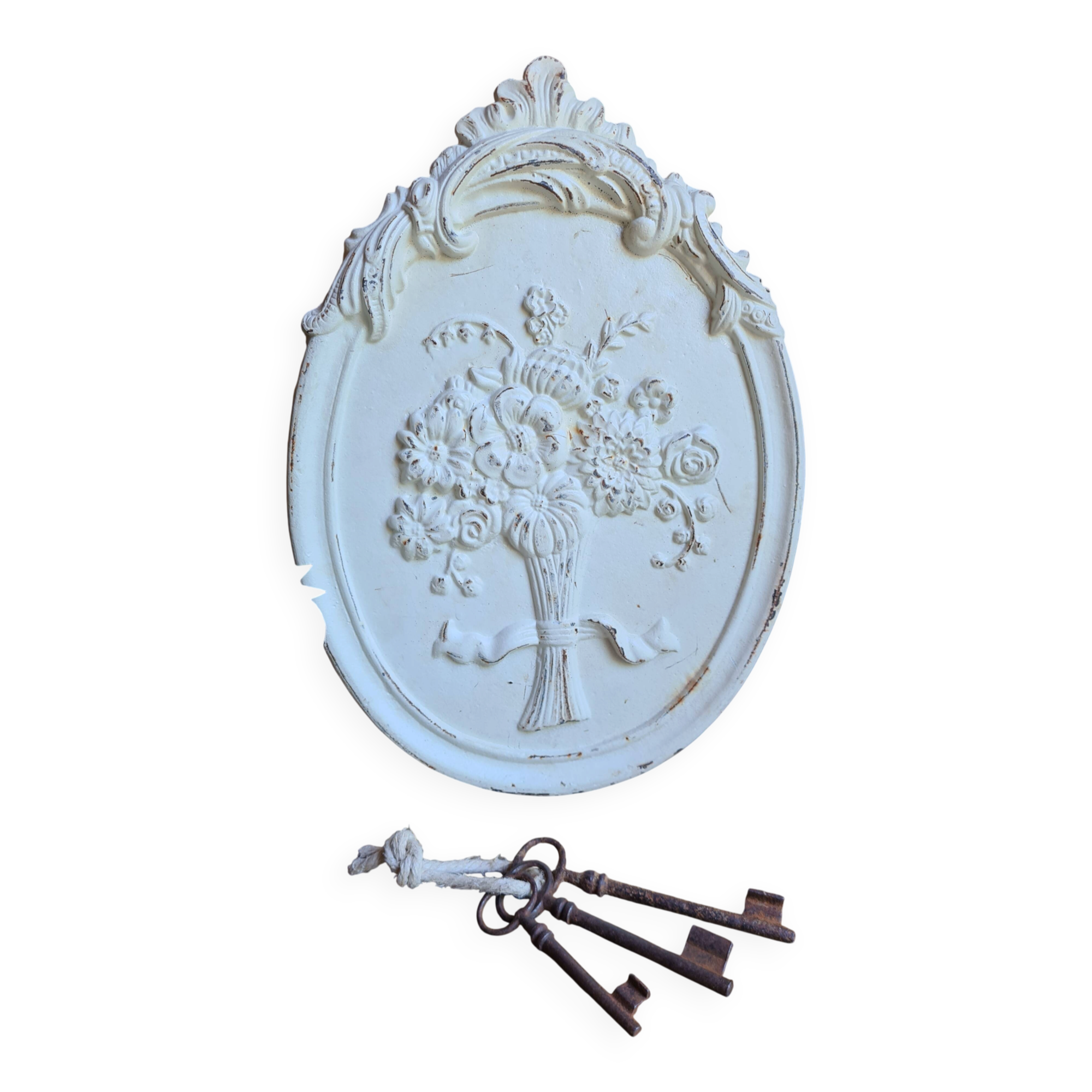 Cast iron plaque