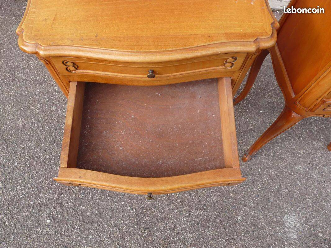Set of 2 Louis XV bedside tables - Cherry wood
