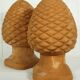 Set de 2 pommes de pin en terre cuite moulée 35 cm
