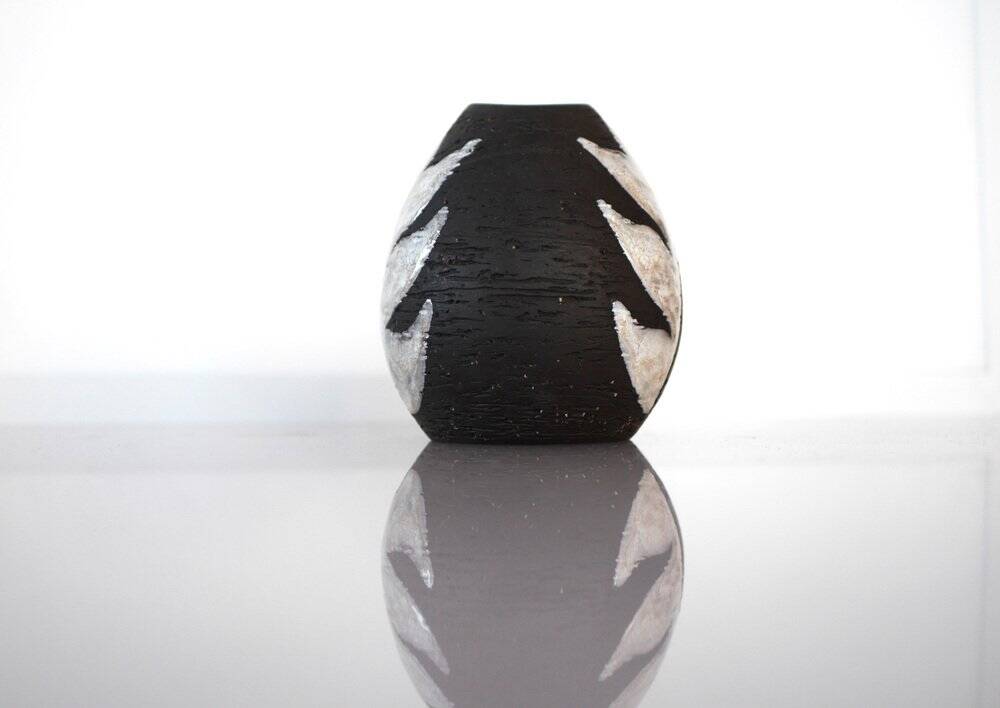 Vintage Danish pottery vase with graphic monochrome design and glazing from Helge Österberg