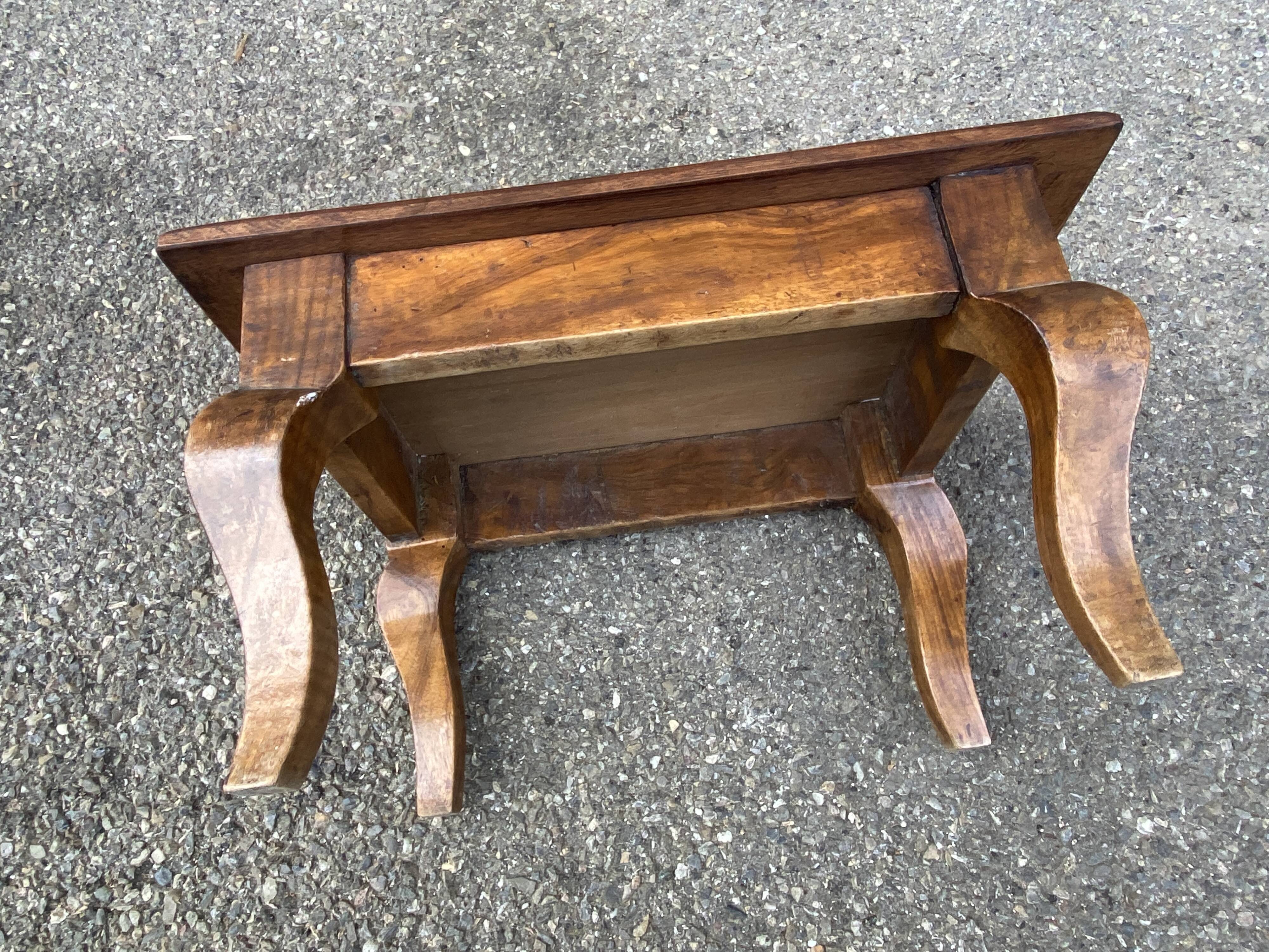 Footrest style Louis XV walnut late 19th