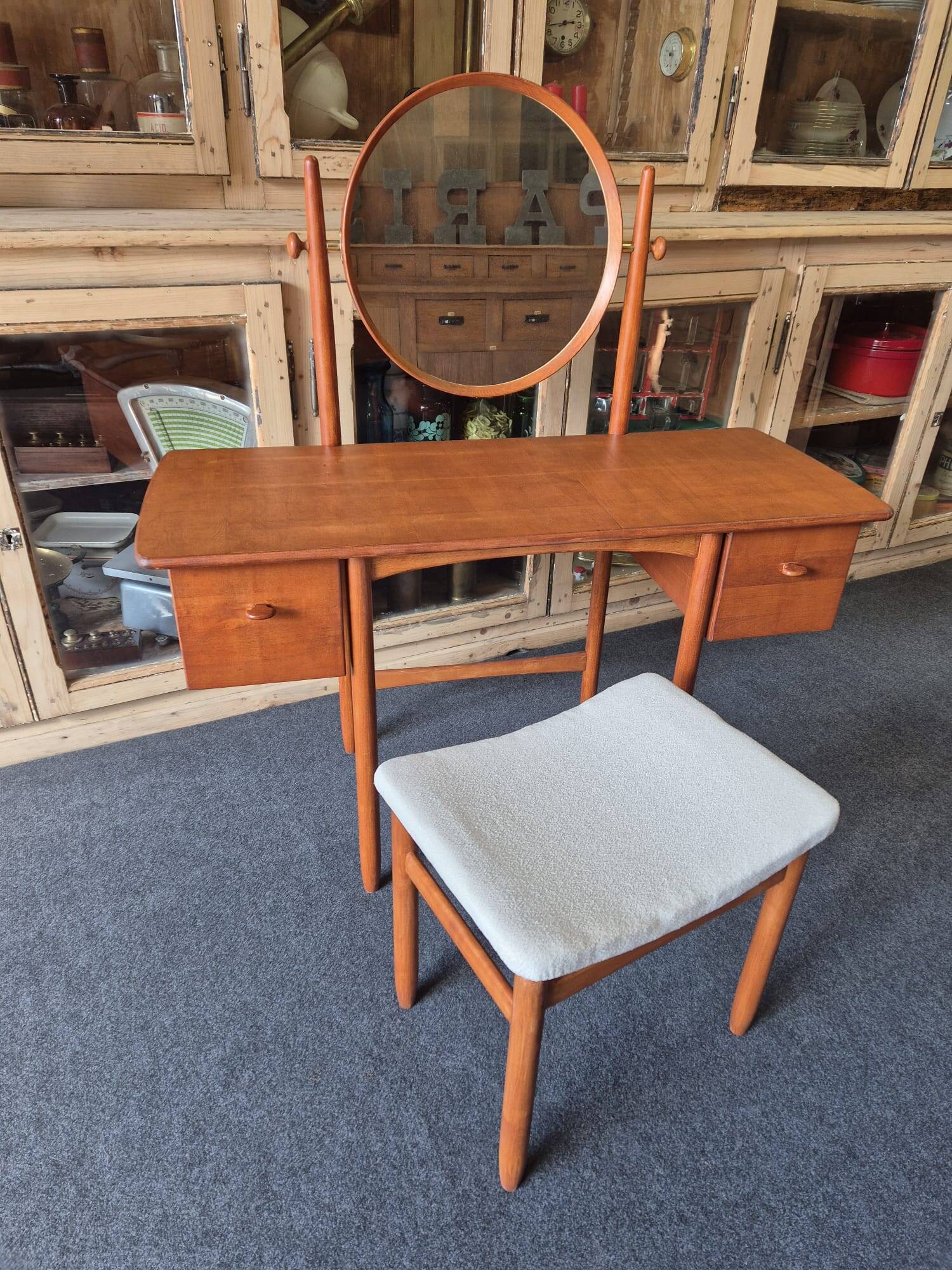 Scandinavian hairdresser Engström & Myrstrand