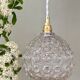Suspension globe vintage en verre moulé