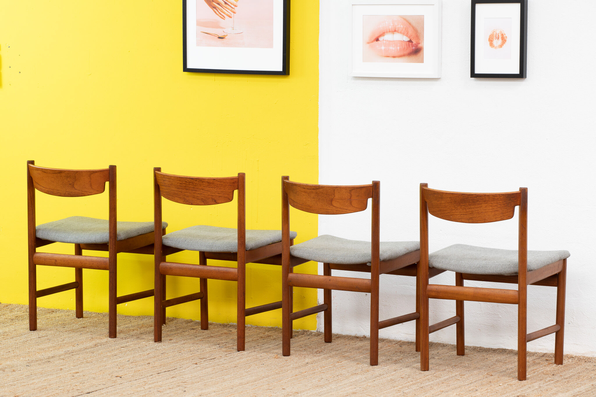 4 chaises scandinaves vintage – 44 cm