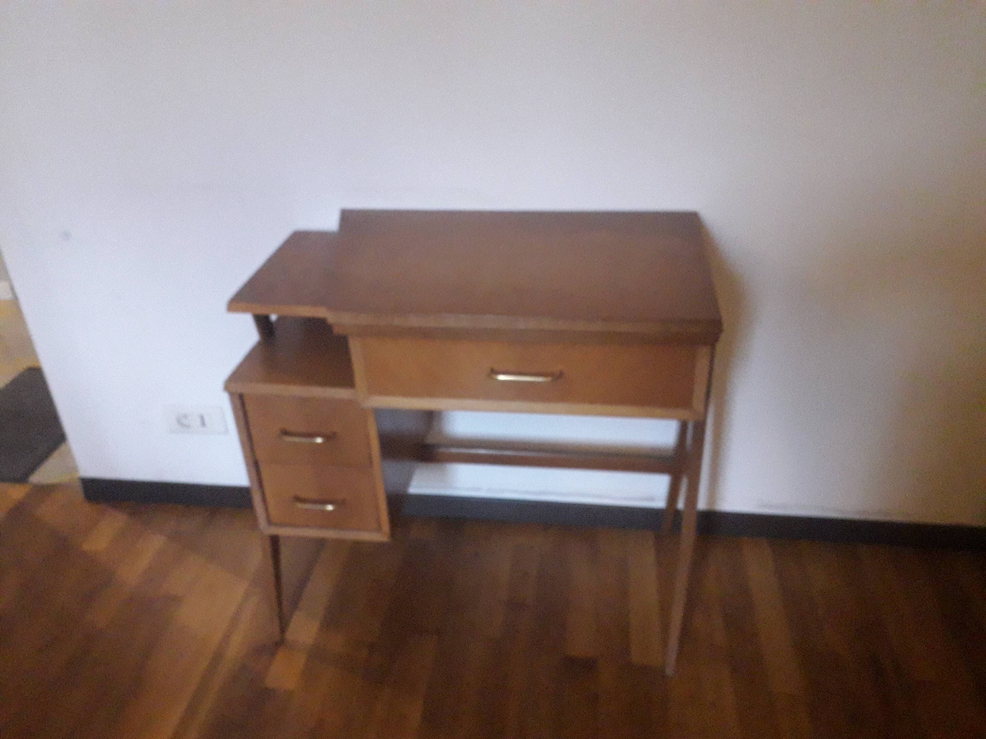 Office Singer vintage foot compass