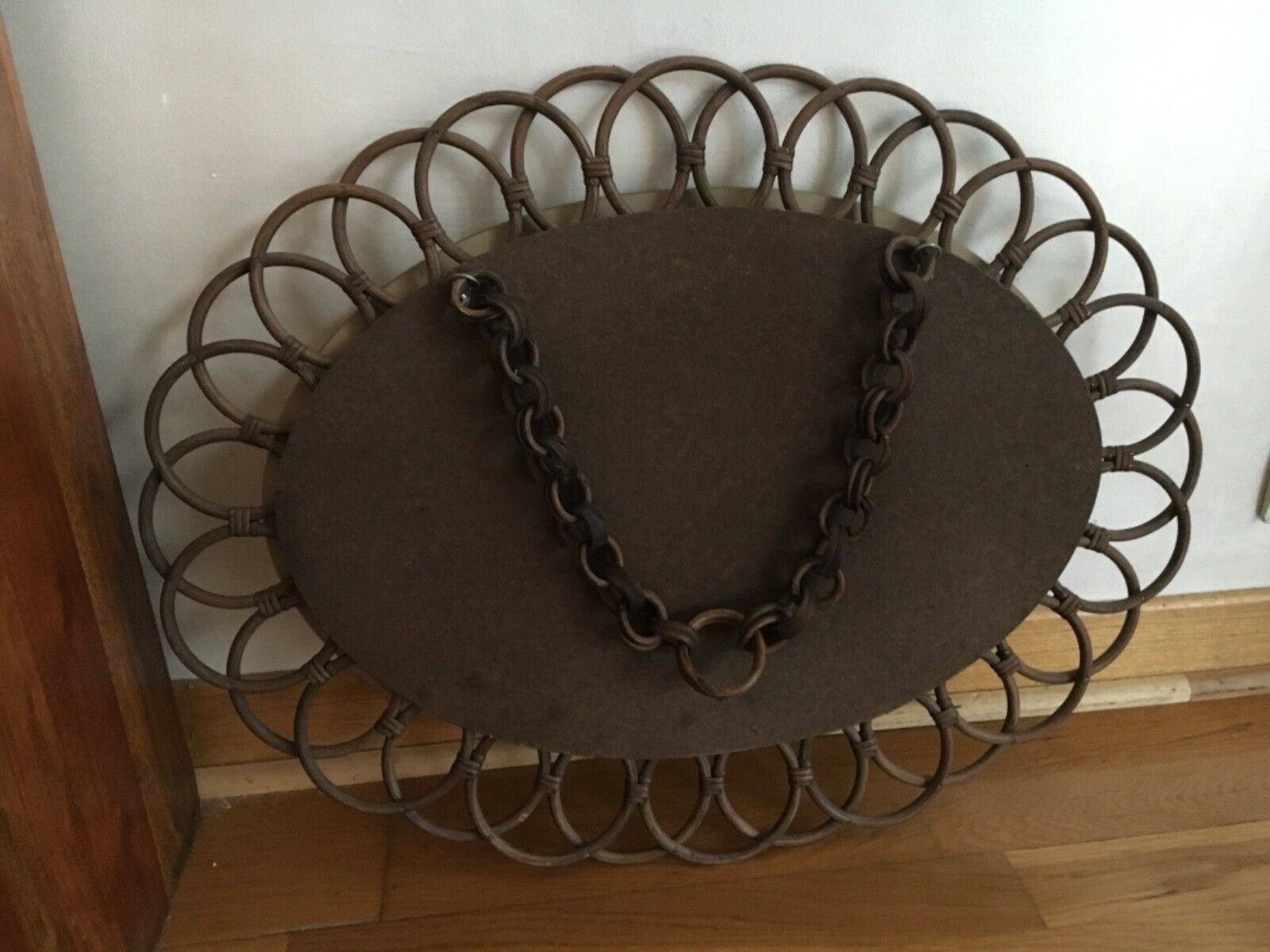 Vintage sun mirror in 60s rattan with rattan fastener 57x40cm