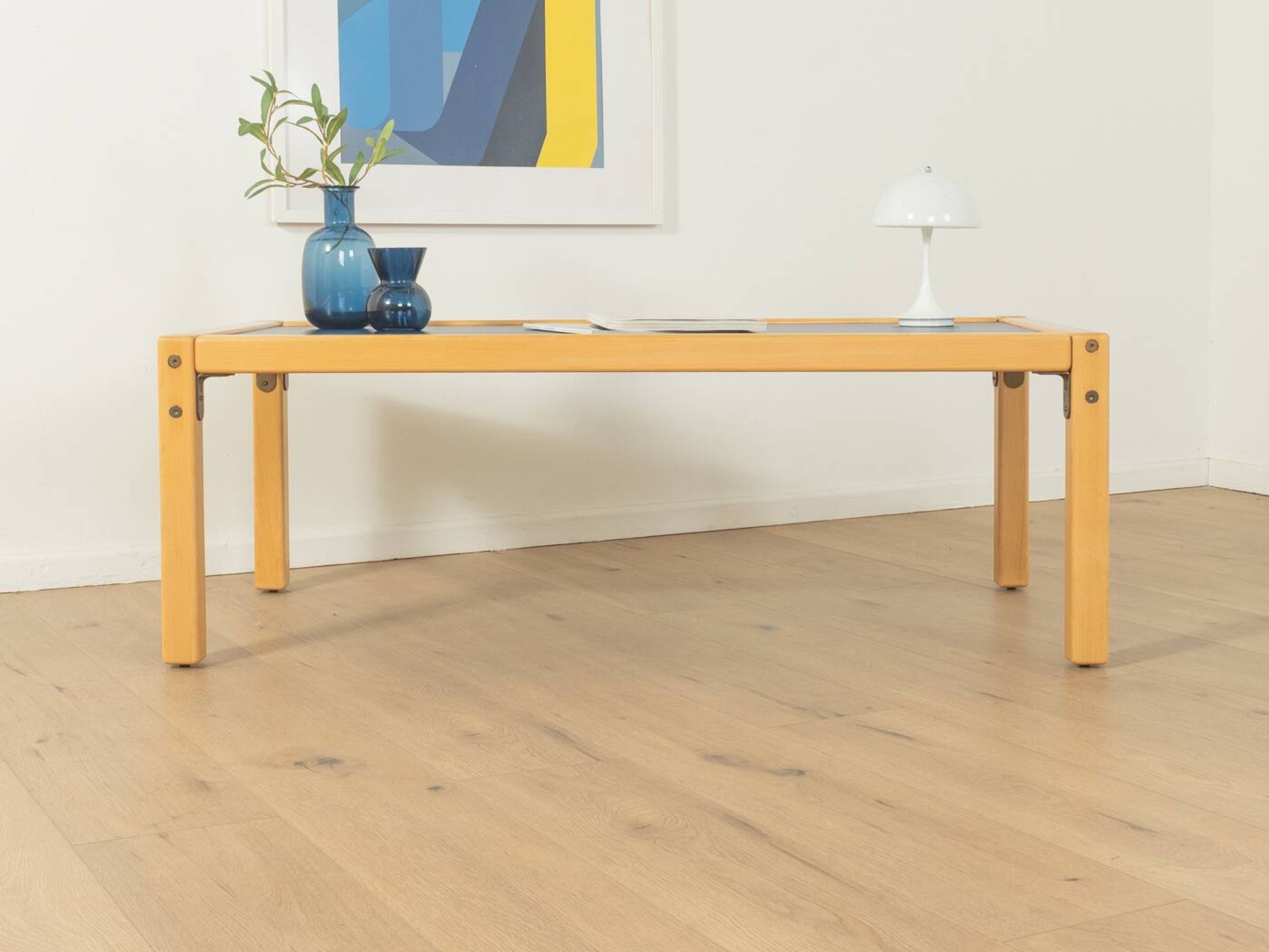 Flötotto Coffee Table, Profilsystem
