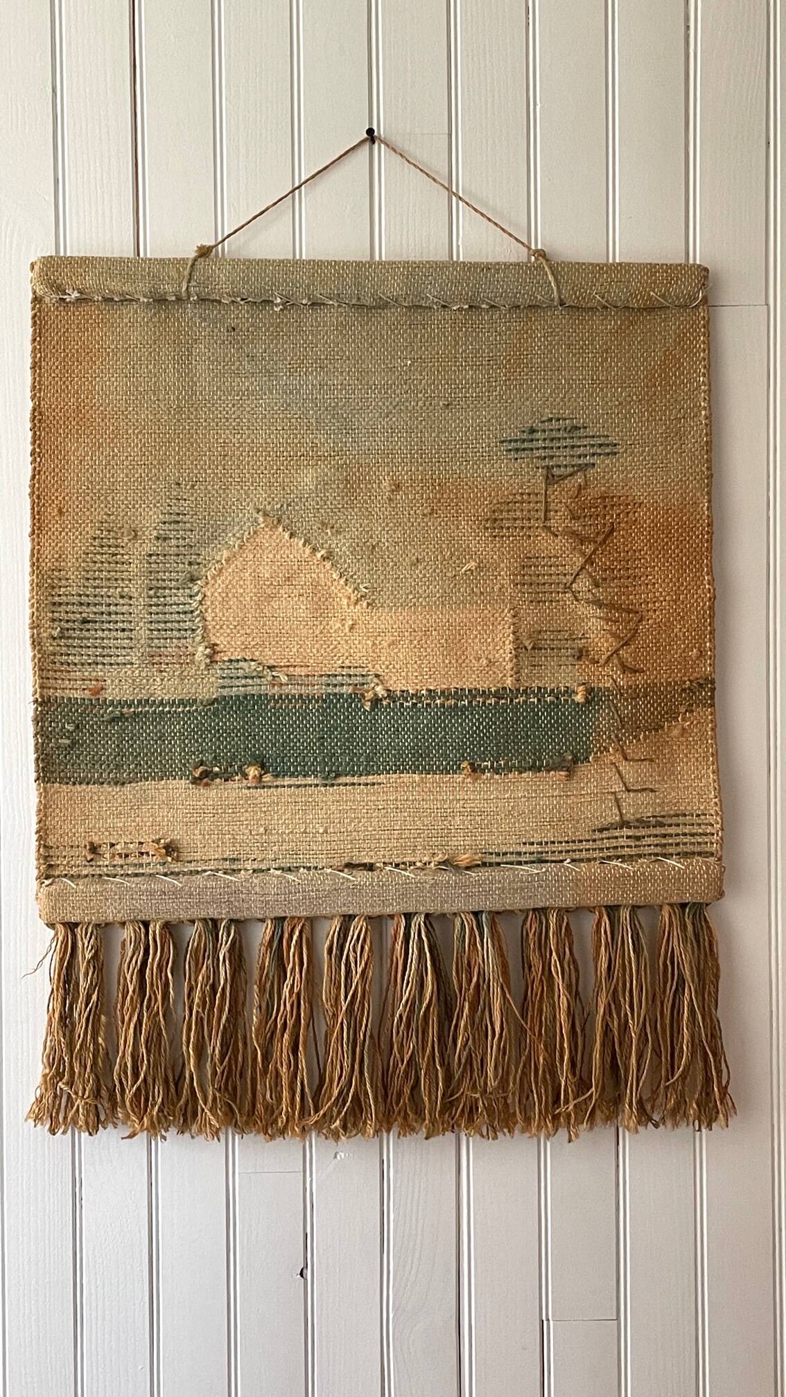 Decorative jute tapestry from the 1970s