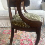 Restoration period armchair in solid walnut – France, circa 1820-1830
