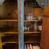 Armoire de mariage ancienne peinte à la main