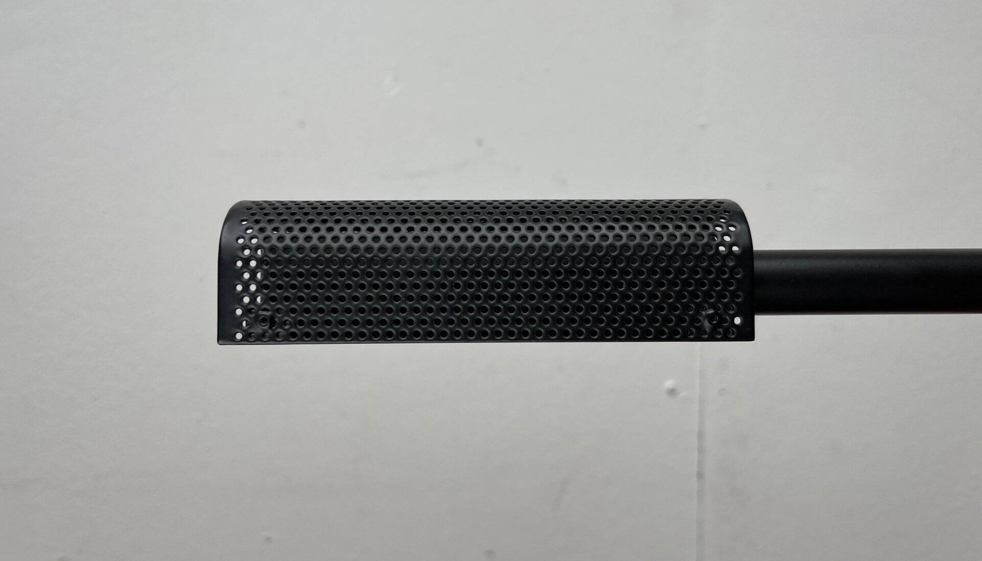 Postmodern Stringa table lamp by Hans Ansems for Luxo, 1980s.