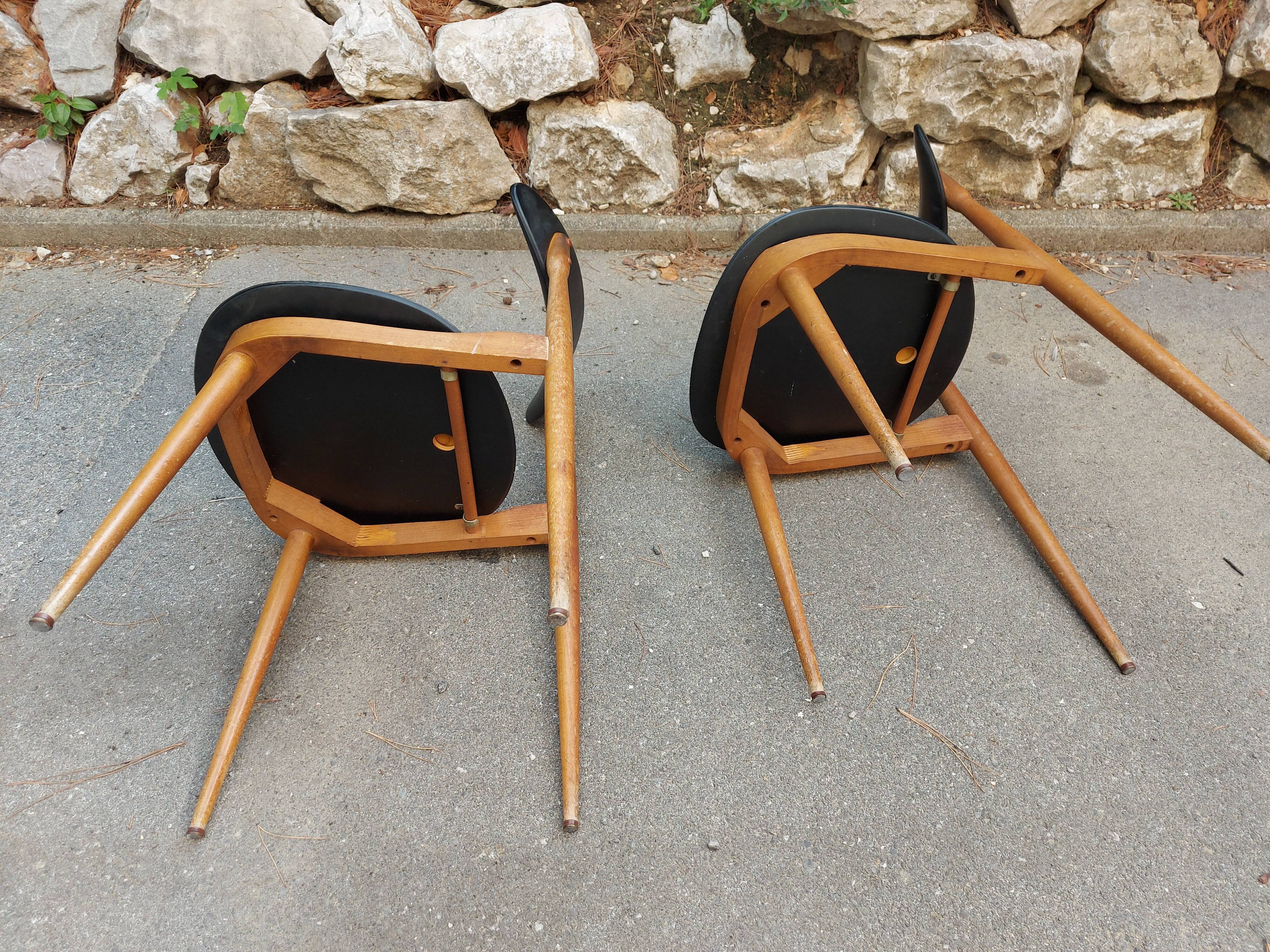 2 Scandinavian chairs