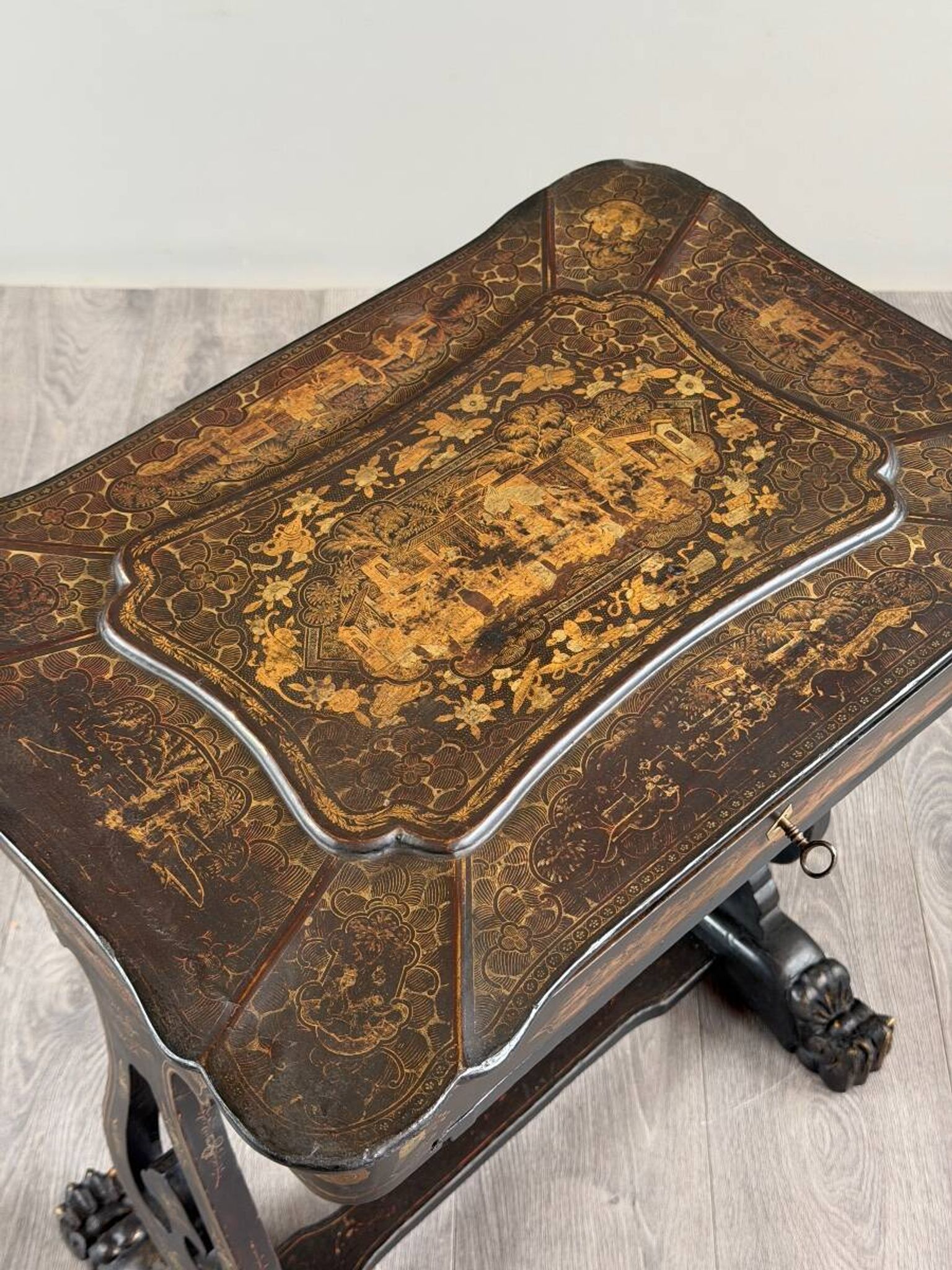 Necessary sewing furniture in blackened wood, Napoleon III style, 19th century.