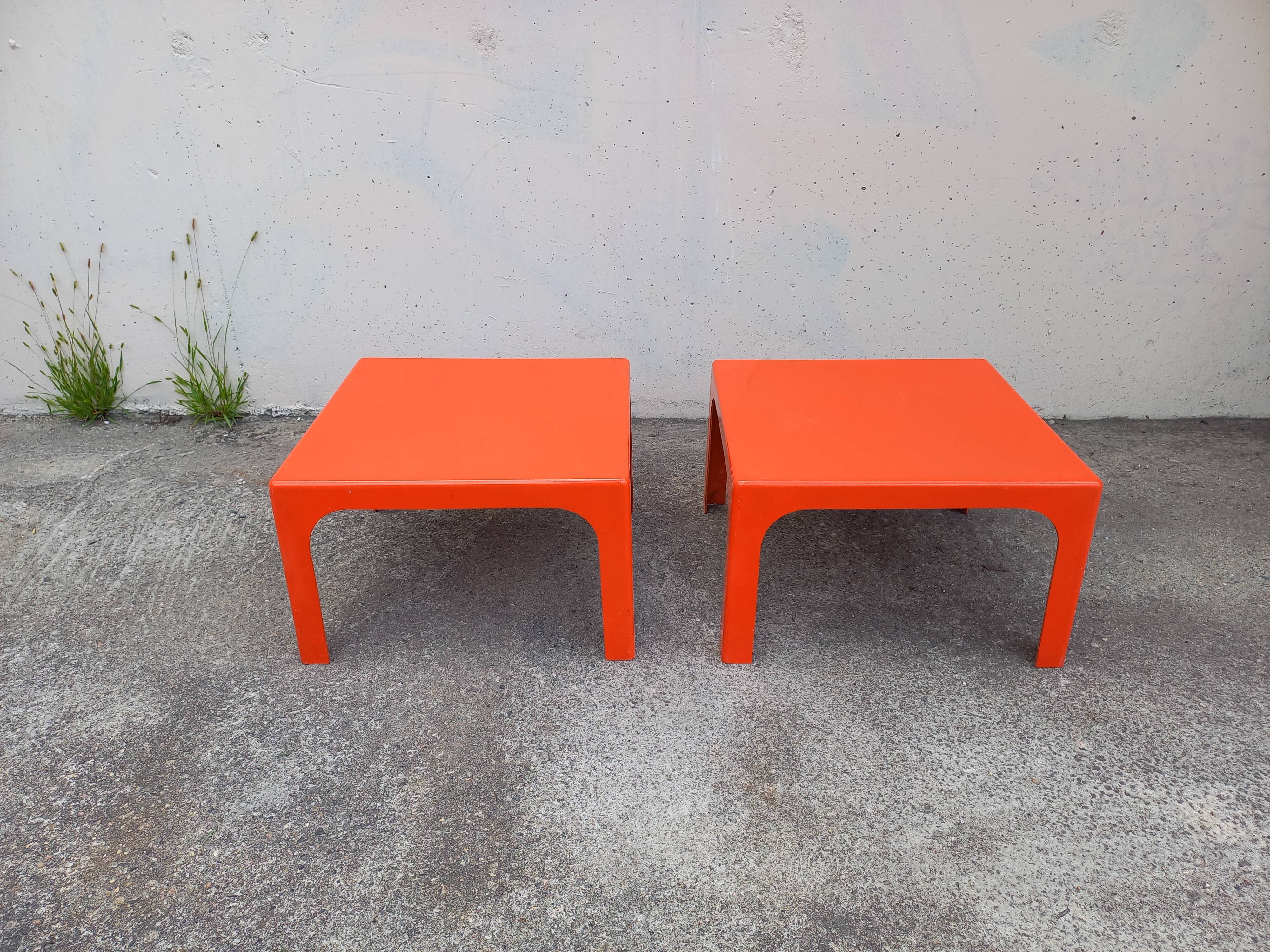 Pair of vintage coffee tables