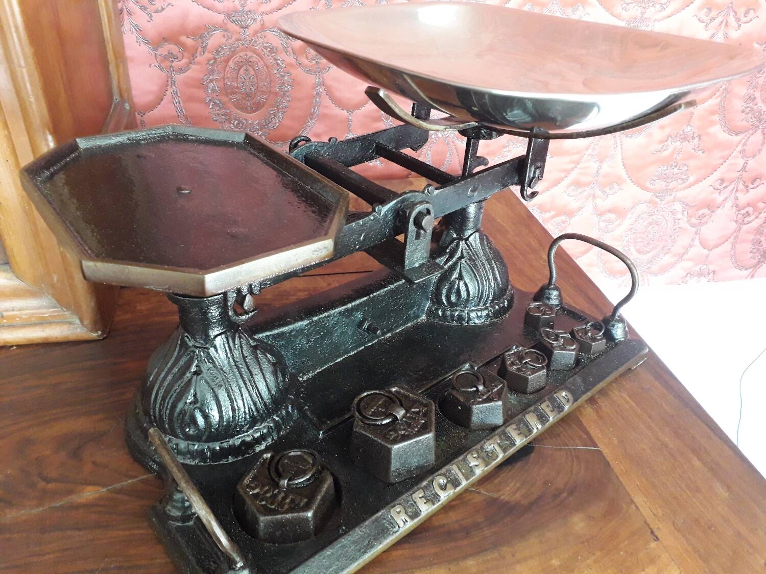 Ancient scale Registered