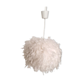 Suspension plumes blanches