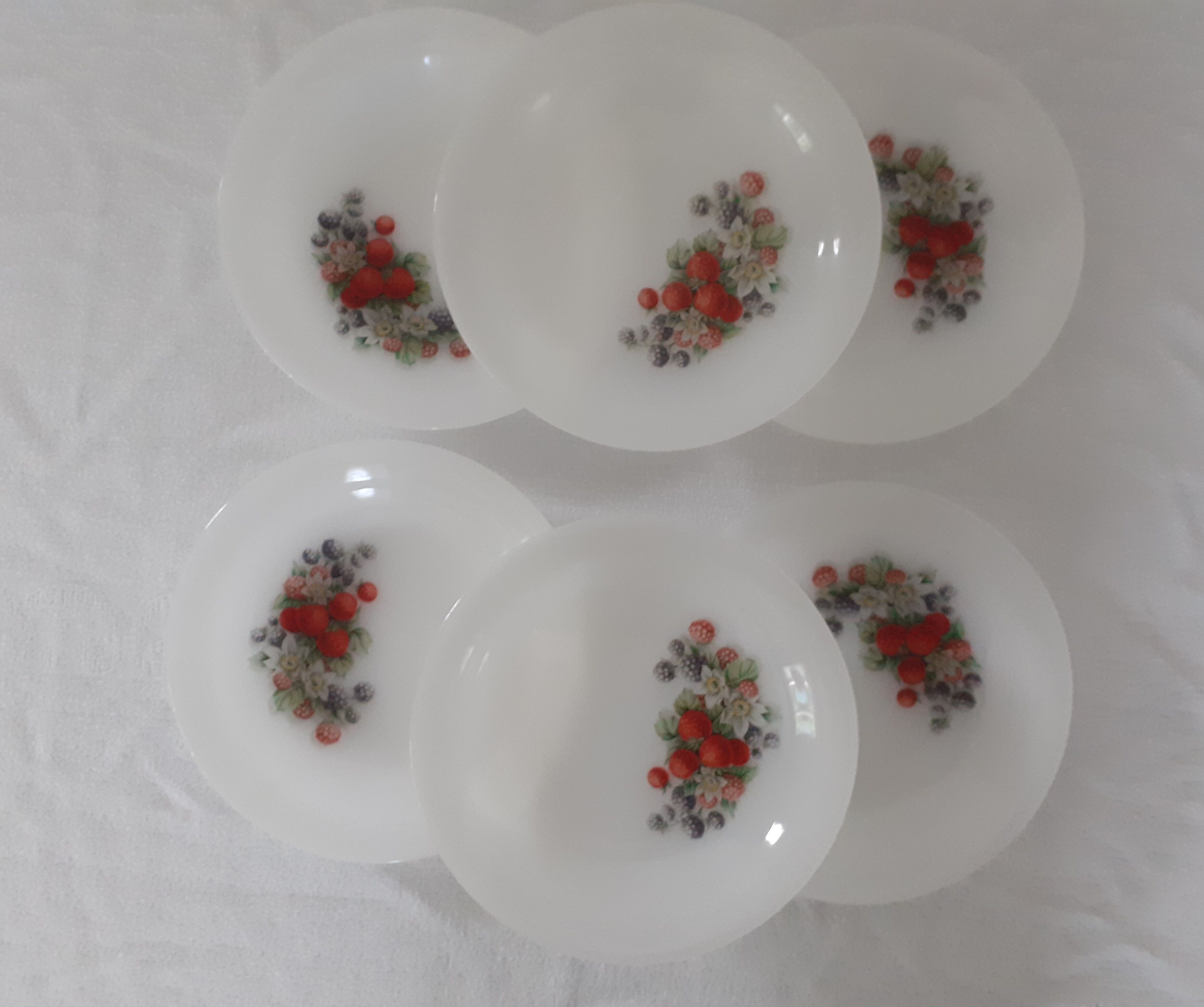 6 assiettes fruits des bois arcopal mûre fraise framboise