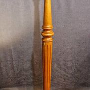 Lampadaire en merisier XXe