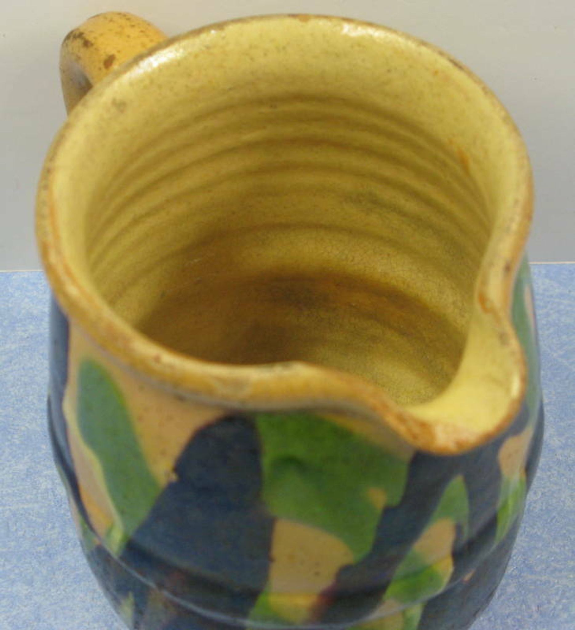 Poterie terre vernissée art populaire