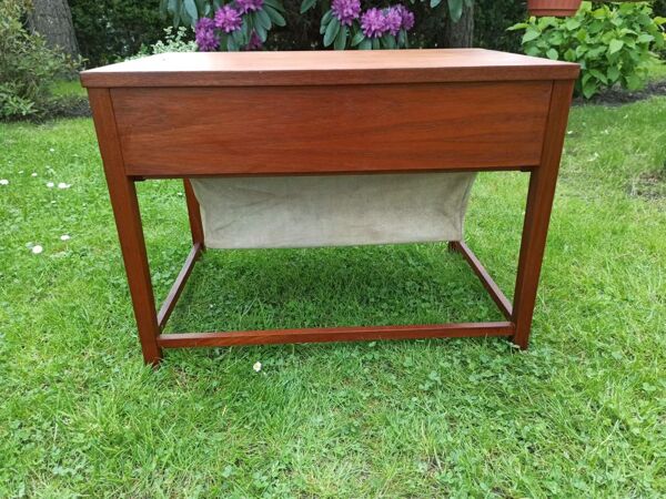 Fil du milieu du siècle, table d’appoint, années 1960 / 1970