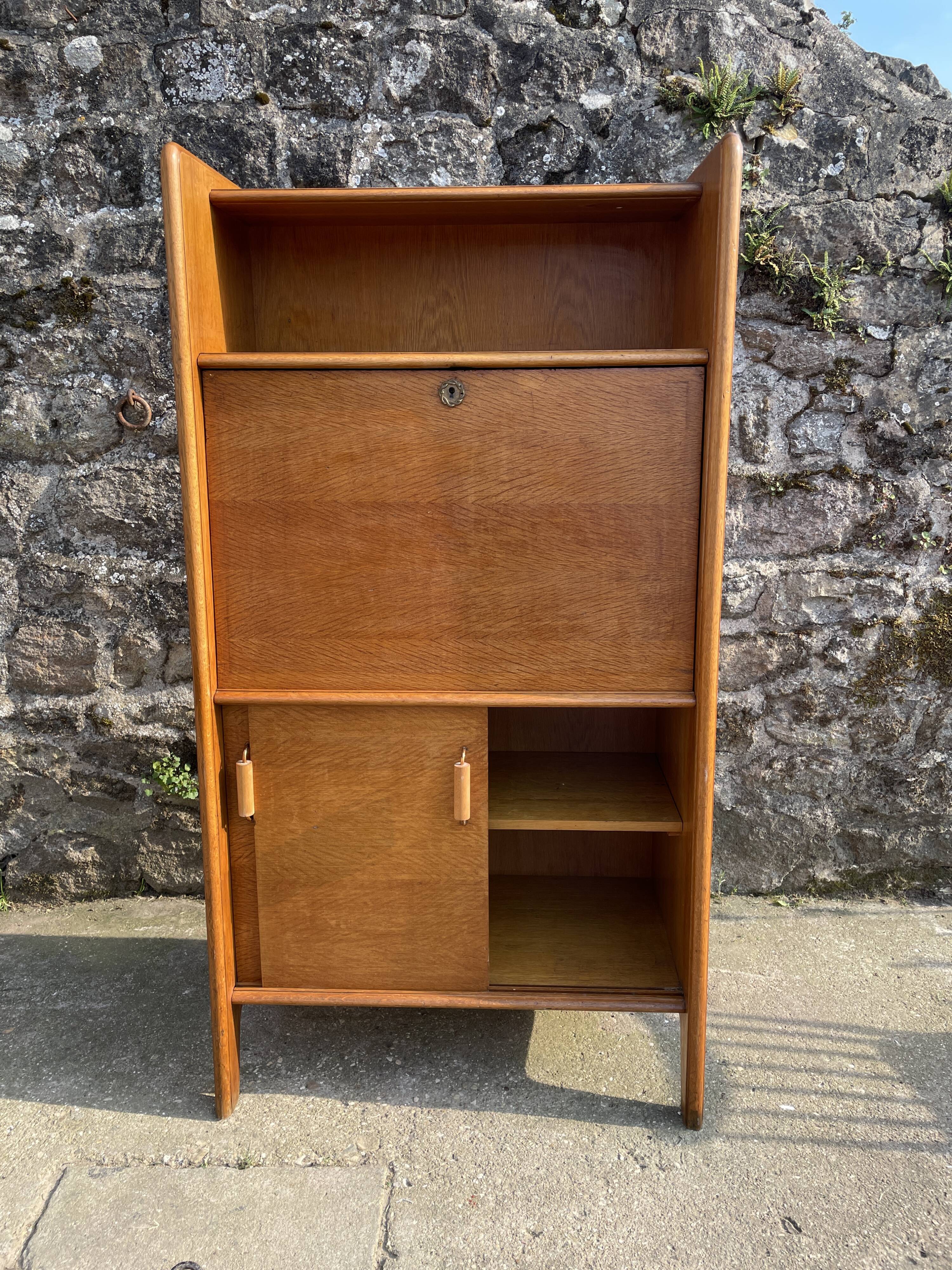 Secrétaire en bois blond 1960