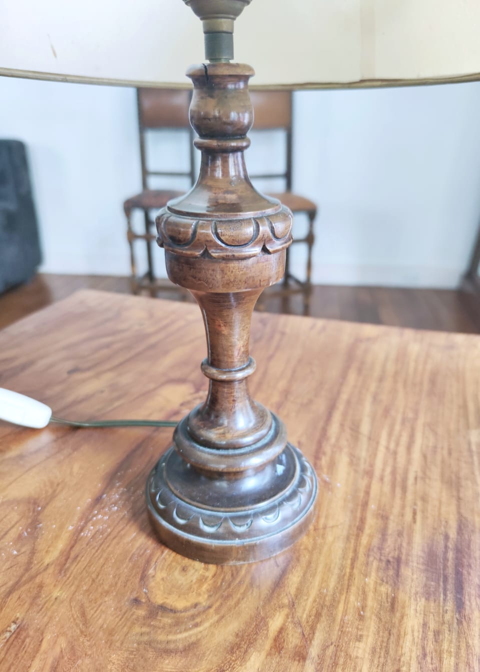 Wooden lamp foot