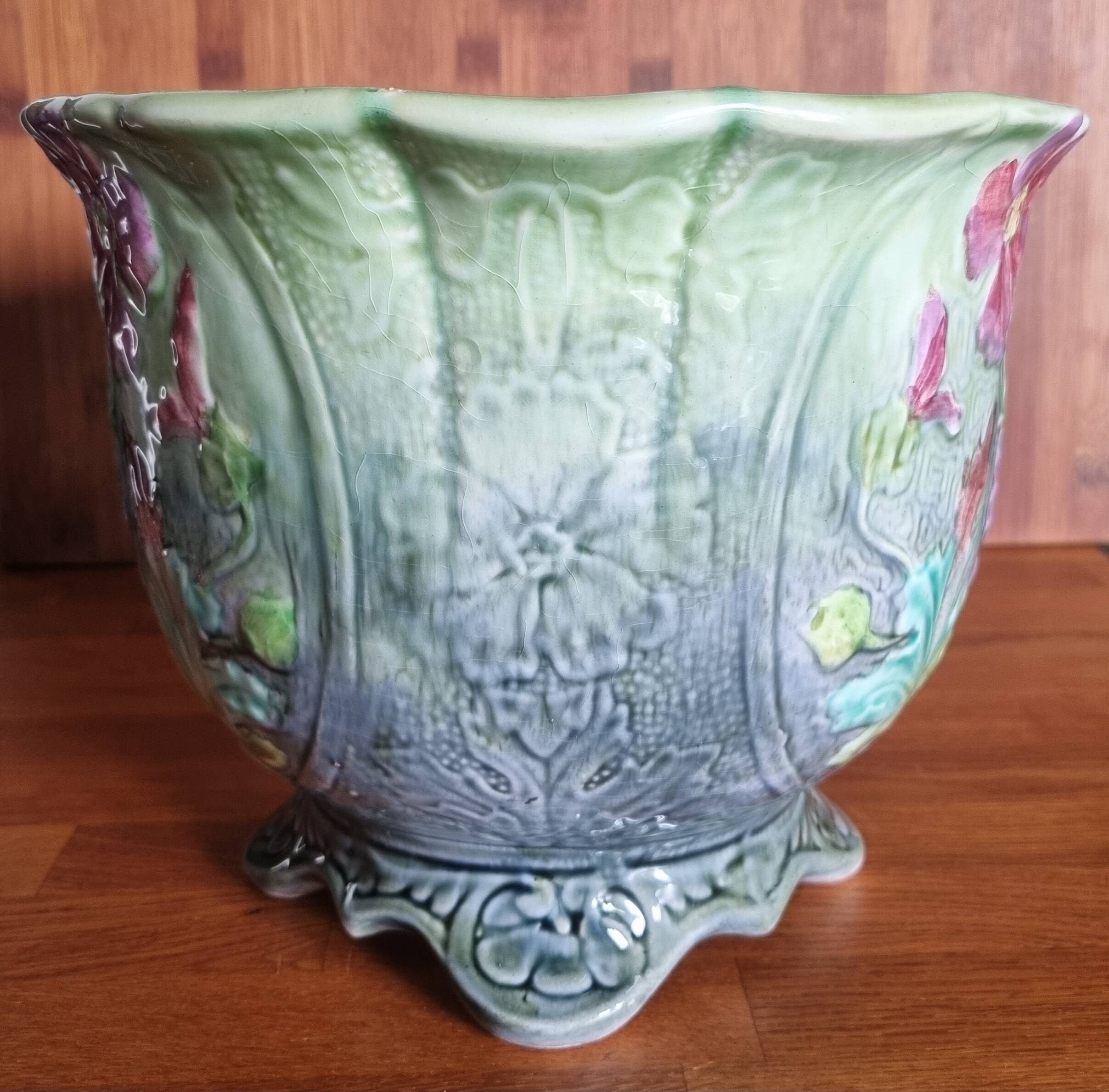 Antique planter Barbotine Longchamp Terre de Fer