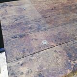 Ancien établi vintage de menuisier en bois, déco industrielle