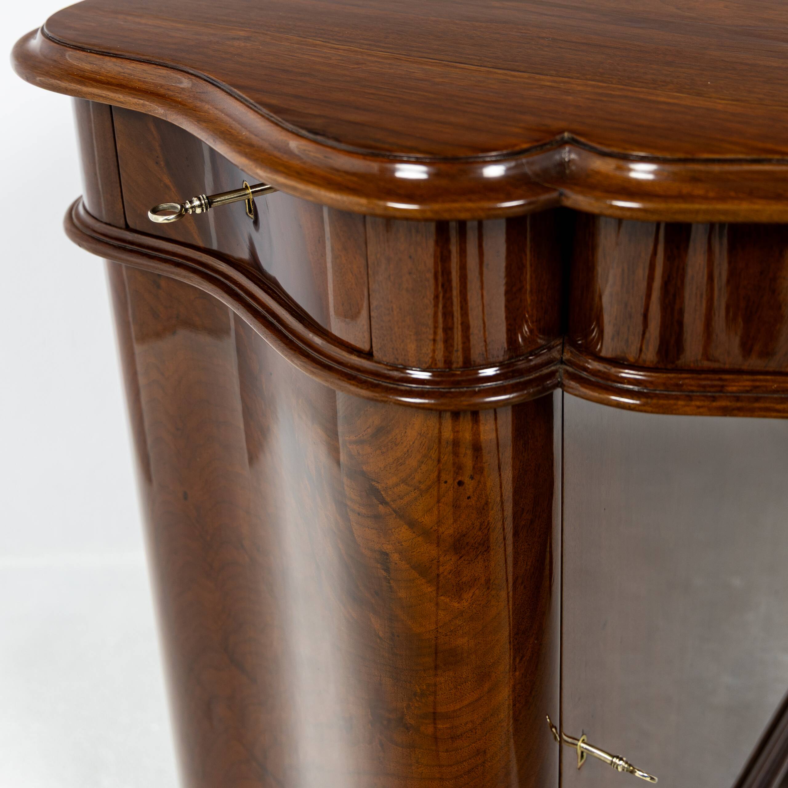 Small lady's desk Louis-Philippe in walnut 1840-1860