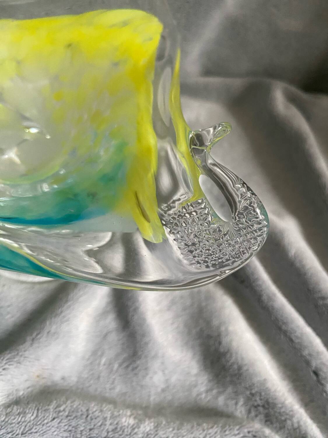 Centre de table sur pied en verre soufflé